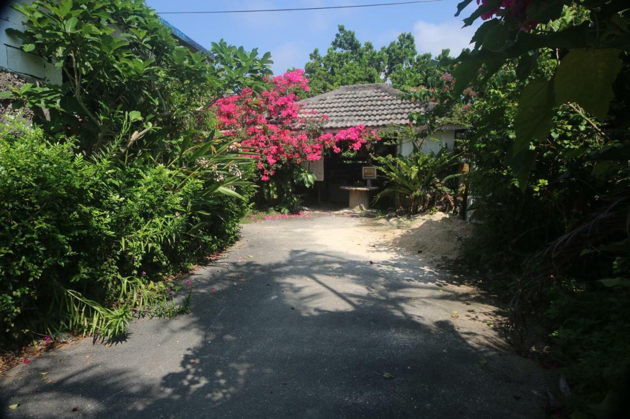 Hotel Kukuru Camping Miyakojima  Esterno foto