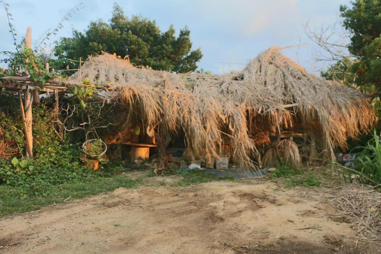 Hotel Kukuru Camping Miyakojima  Esterno foto